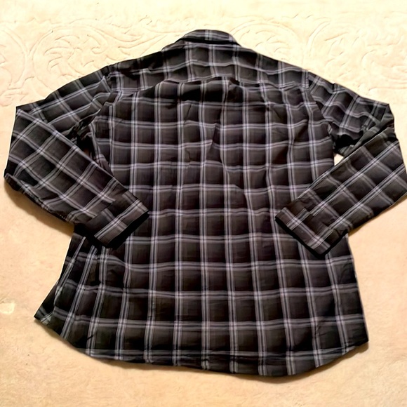 Mens XL Armani Exchange Green Plaid Button-up Shirt - Picture 2 of 6